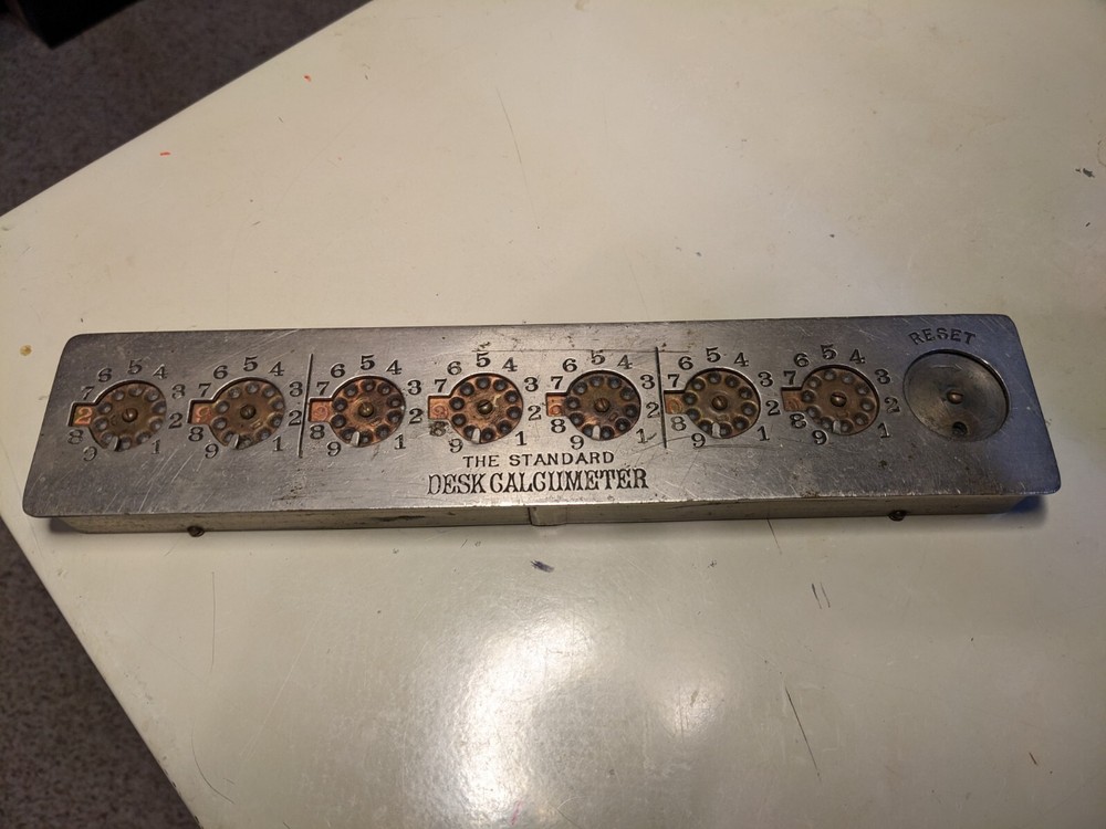Standard Desk Calcumeter - 7 Digit WITH Reset 1910