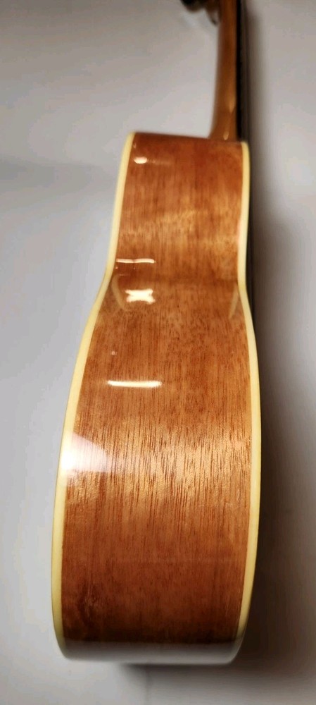 4 String Ukulele Bushman BU70 Model Soprano Uke