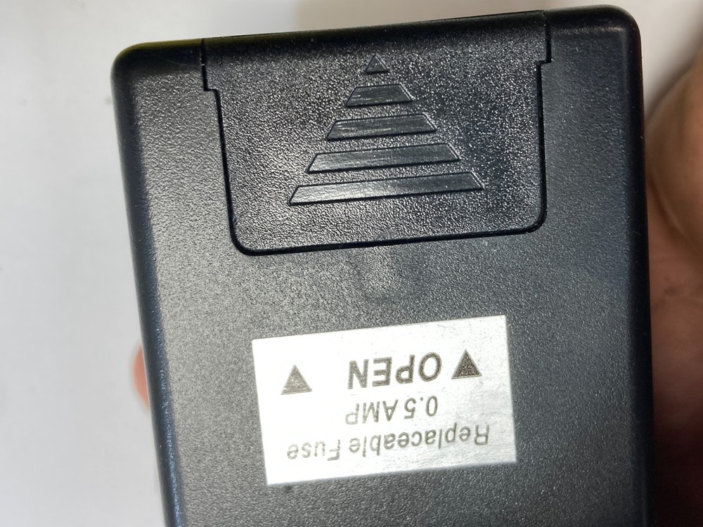 Recoton ADF50 Used Foreign Voltage Converter