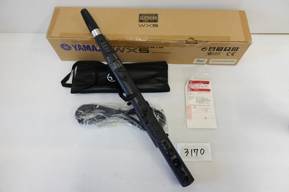 Yamaha WX5 Wind Synthesizer Midi Controller