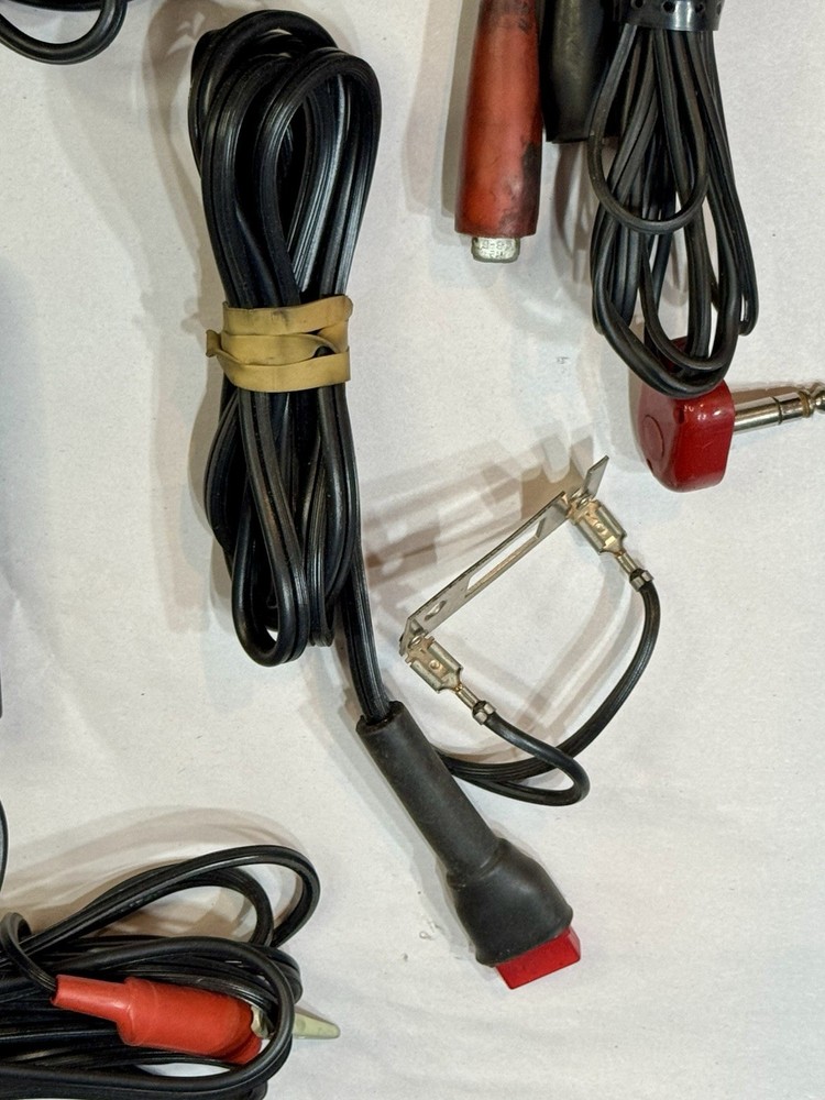 Sears Model 161.214230 Solid State Electronic Engine Analyzer W/ Cables & Manual