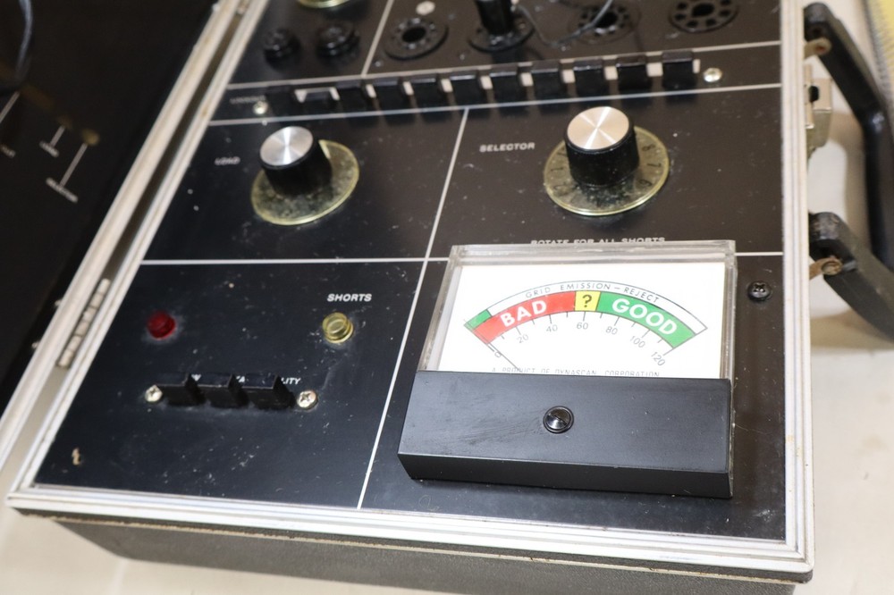 B &K Dyna Jet Model 607 Solid State Tube Tester