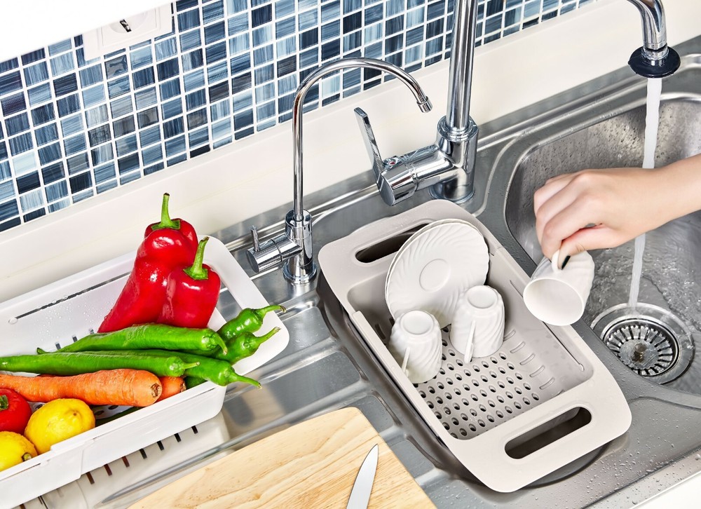 Extendable Colander, Over The Sink Strainer With Extendable Handles, 4.7 Quart
