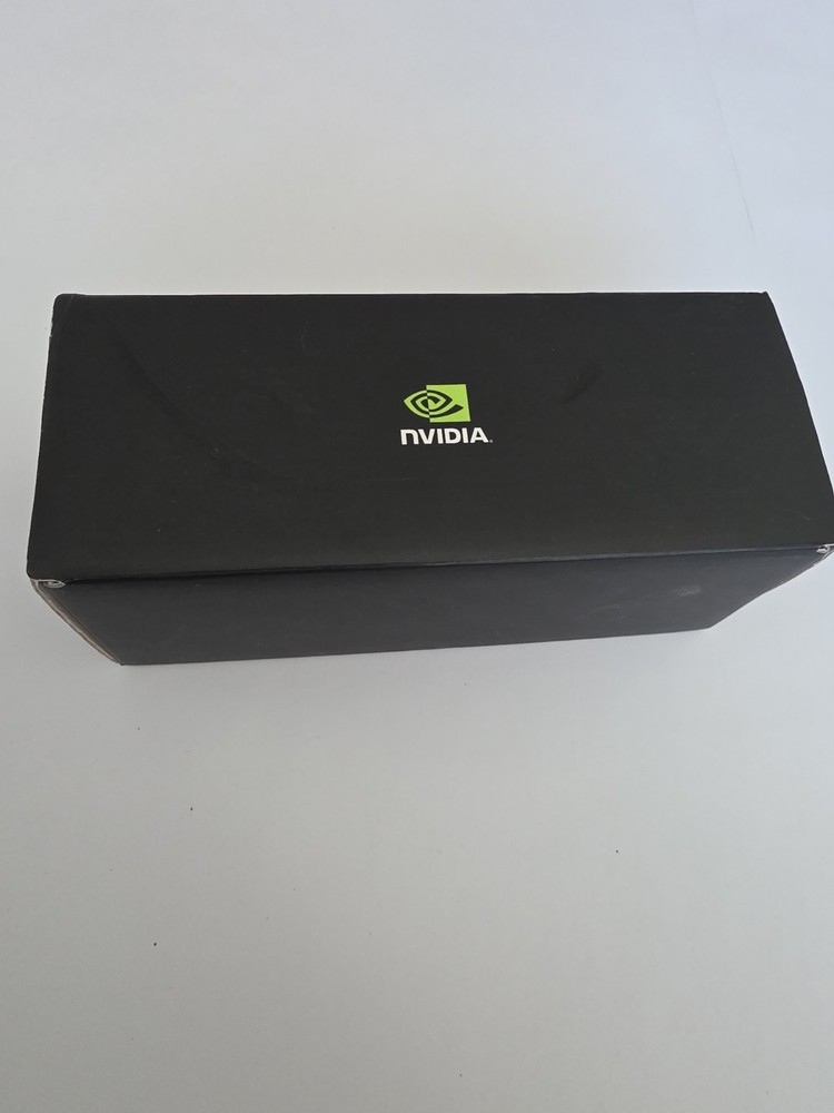 NVIDIA 3D Glasses P854 Black Wireless Rechargeable with Accessories