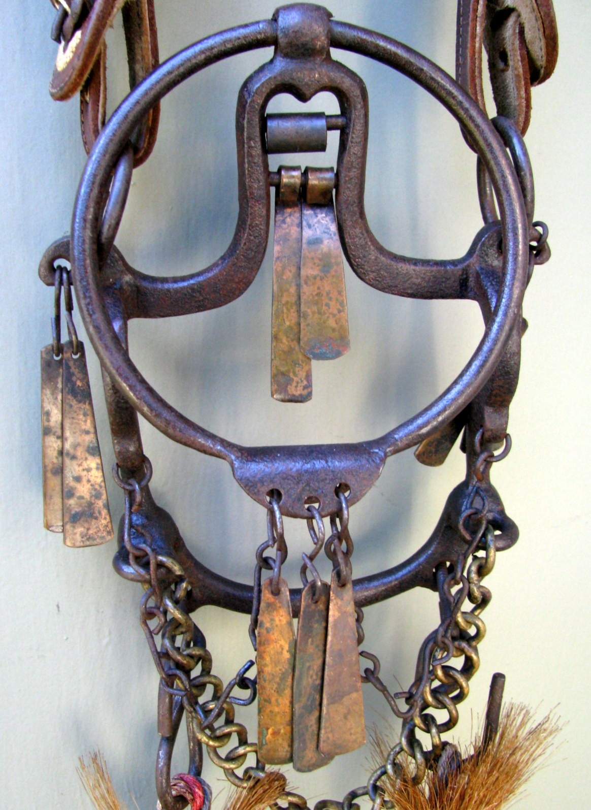 UNIQUE ANTIQUE COMPLETE CHILDS EMBROIDERED PONY HEADSTAL RING BIT REIN SET 1900