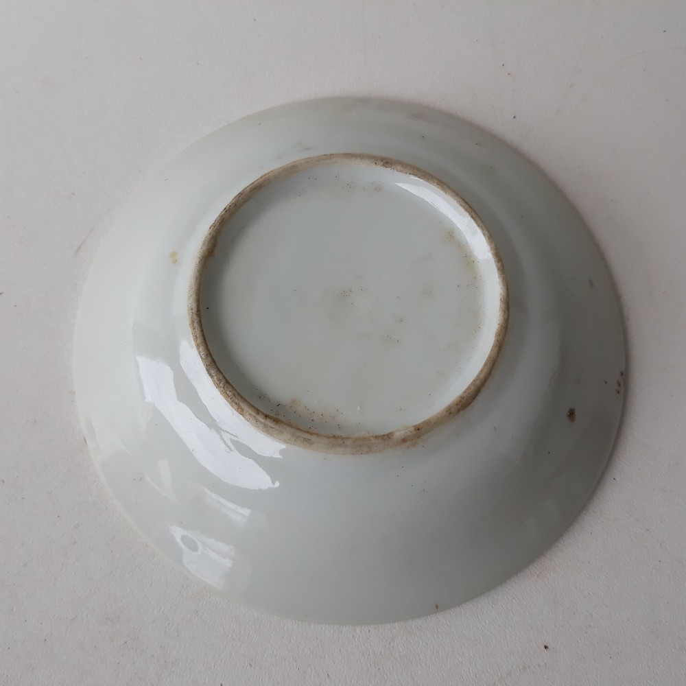 Olivers Ash Tray Ashtray 4-5/8 Inch Diameter