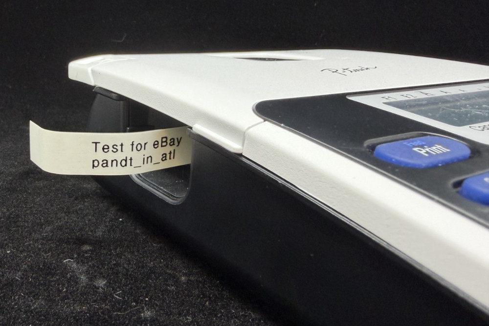 Brother P-Touch Label Maker Printer Model PT-2040 TESTED