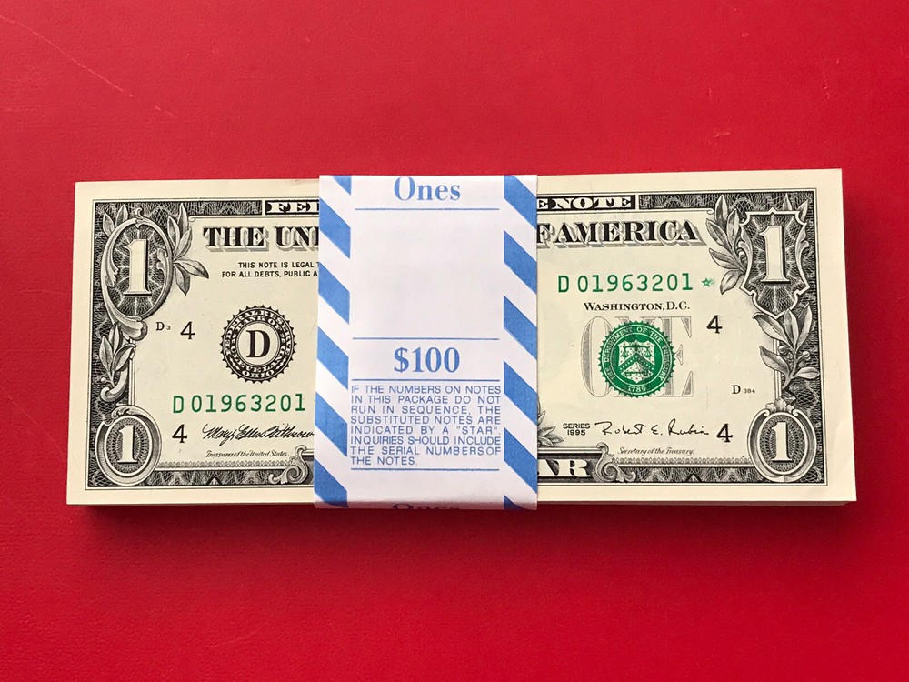 1995 STAR NOTE $1 Dollar Bill ( Cleveland “D” ) Uncirculated