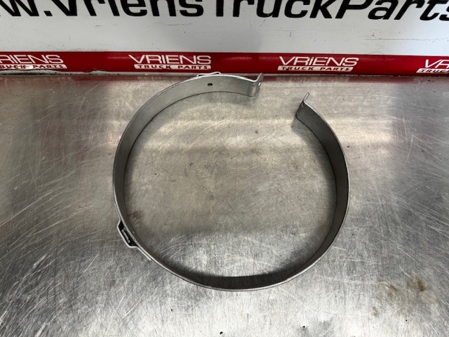 KENWORTH K077-323PKG CLAMP-MUFFLER SHIELD