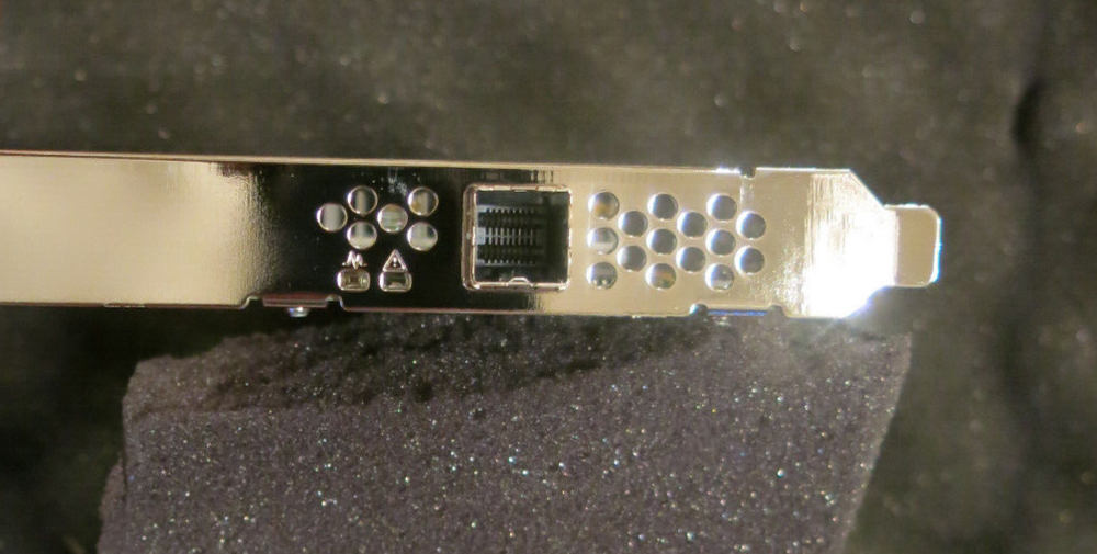 Microsemi Adaptec 2100-4i4e 12 Gbps PCIe Gen3 SAS/SATA SmartHBA adapter