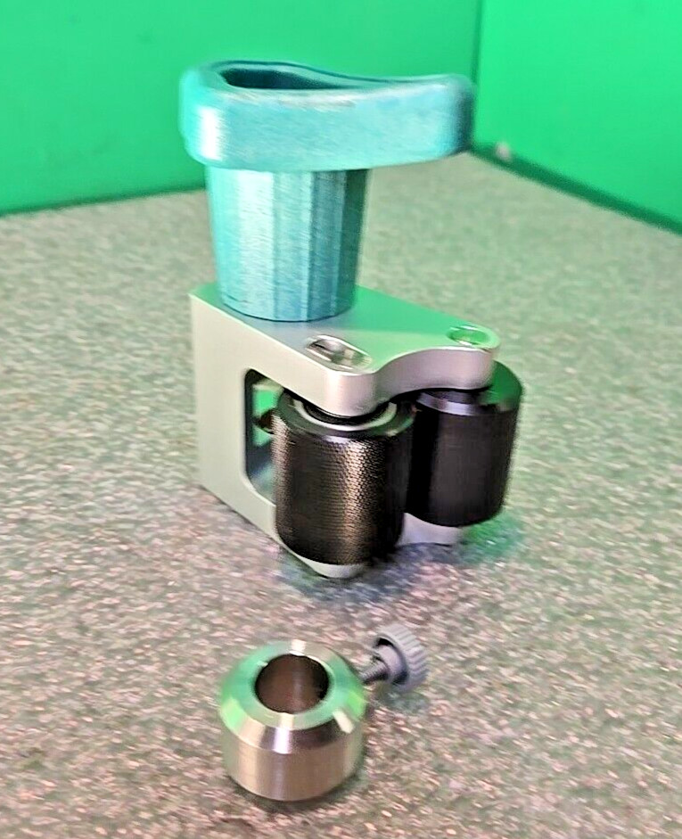 Avery Label Dispenser A6994 Roller Pressure Assembly (LH) 611689