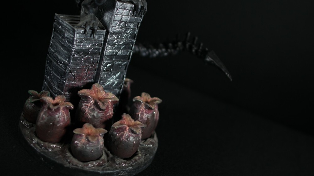 Alien Xenomorph With Eggs 3D Print Diorama Model