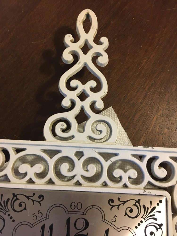 Elgin Trivet Kitchen Clock, Vintage Timepiece, "C" Battery