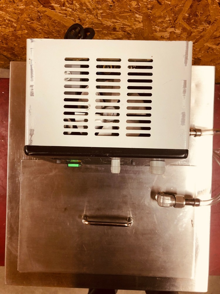 MGW Lauda Brinkmann RK20 MODEL: RKS20-D Cooling/Heating Circulating Bath