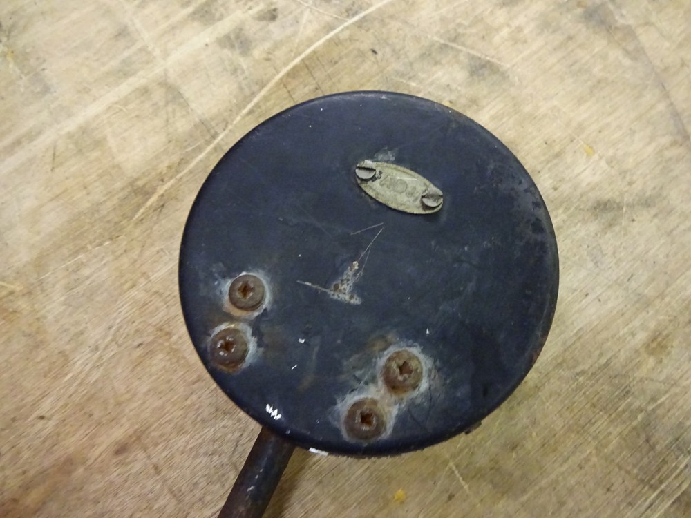 Budenberg 240F temperature gauge