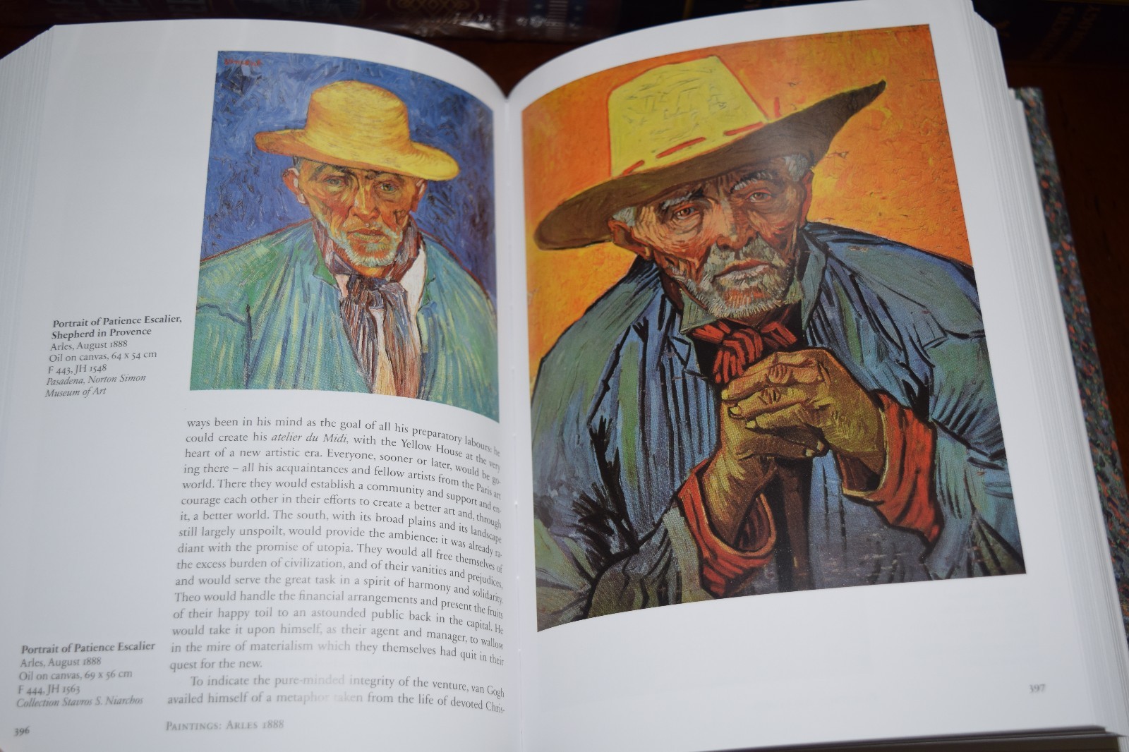 Vincent Van Gogh The Complete Paintings New Hardcover Collectible Gift