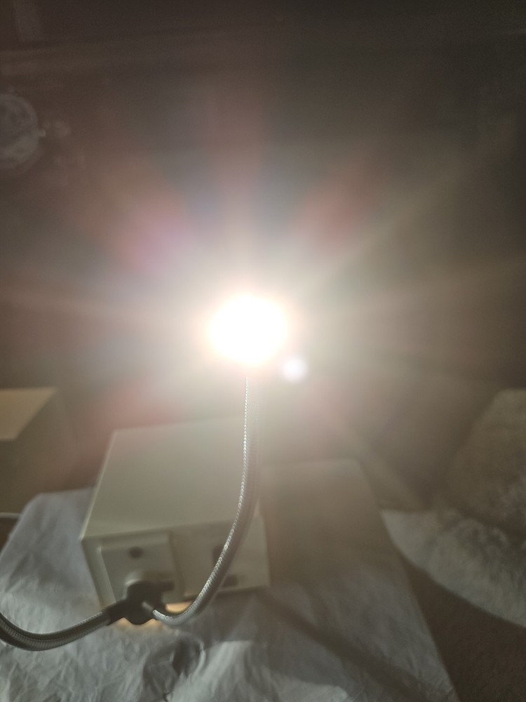 Fostec EKE 8300-12 Light Source With Dual Flexible Fiber Optic Attachment