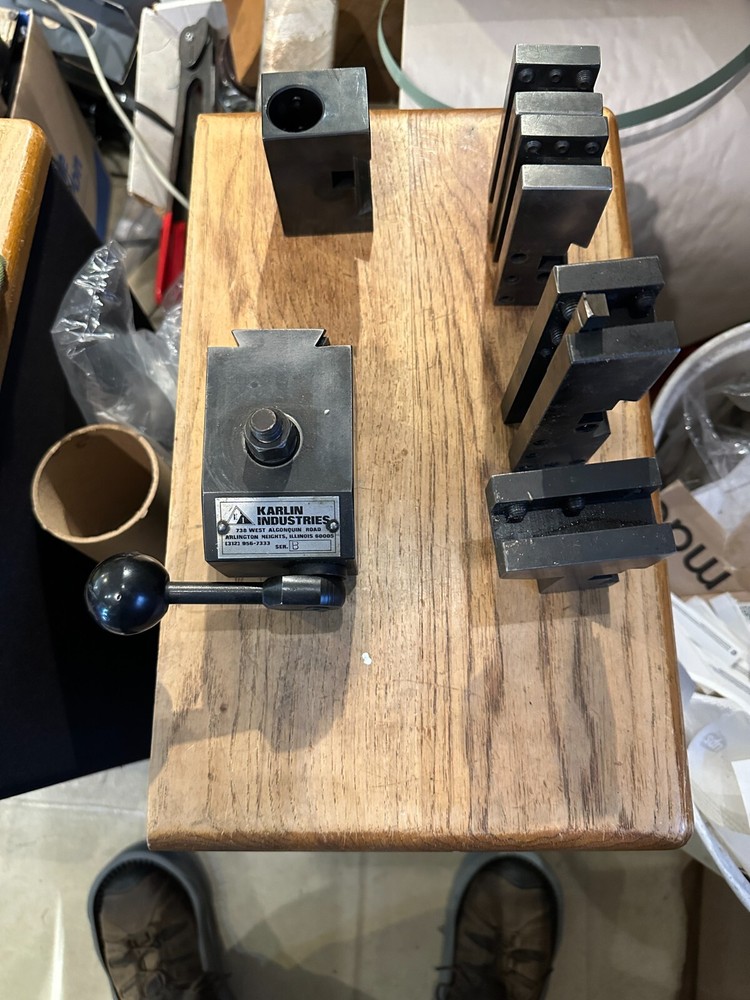 Karlin Industries QC Tool Post Set - Series B Wedge Type w/Post & 5 Tool Holders