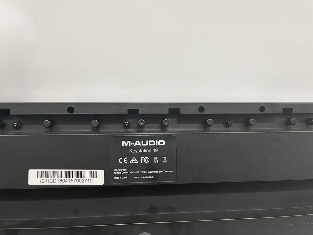 M-Audio Multicolor Keystation 49 MK2 USB MIDI Controller Keyboard