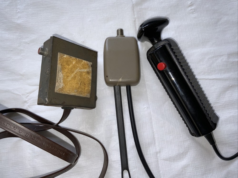 UHF/VHF/FM Band Separator Switch Box Ca010112 Video Command Lot Untested