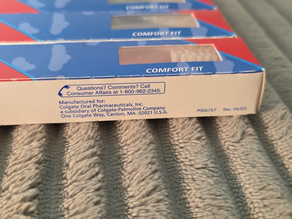 5 NOS Colgate Wave Toothbrush Individually Packaged Assorted Colors ~☆READ☆~2003