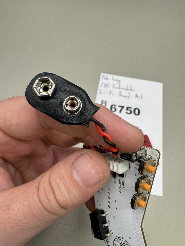 Bob Long 2K5 Intimidator Sci-Fi Circuit Board Kit White