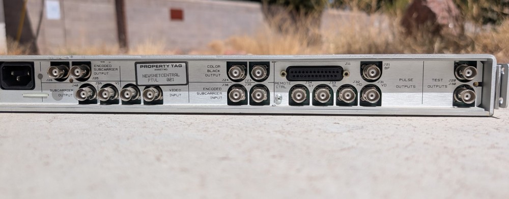 Grass Valley Group 9560 Reference Synchronising Generator, Sync Gen; used, works