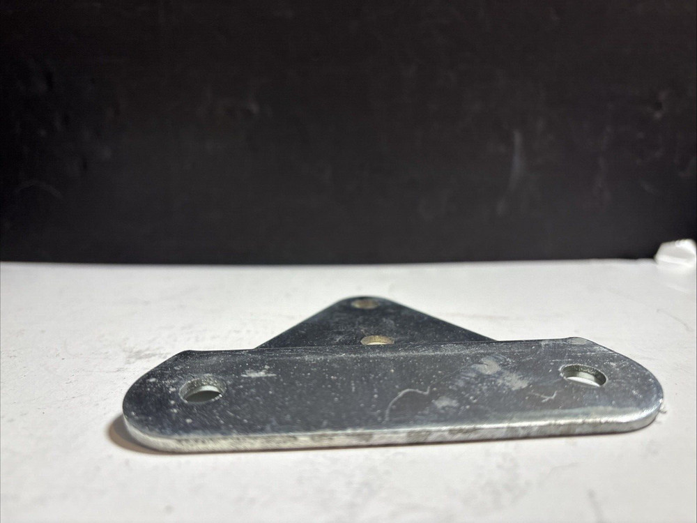 06-3579 Muffler Mount Plate Bracket RH Side Norton Commando Interstate 750 850