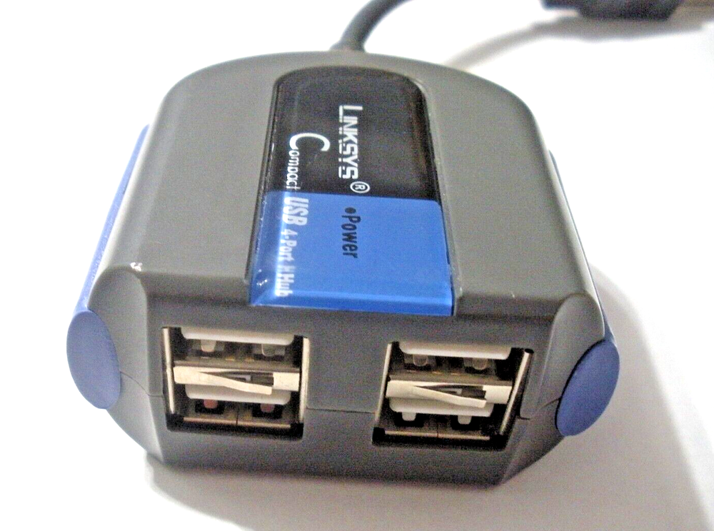 LINKSYS Compact USB 4-Port Hub