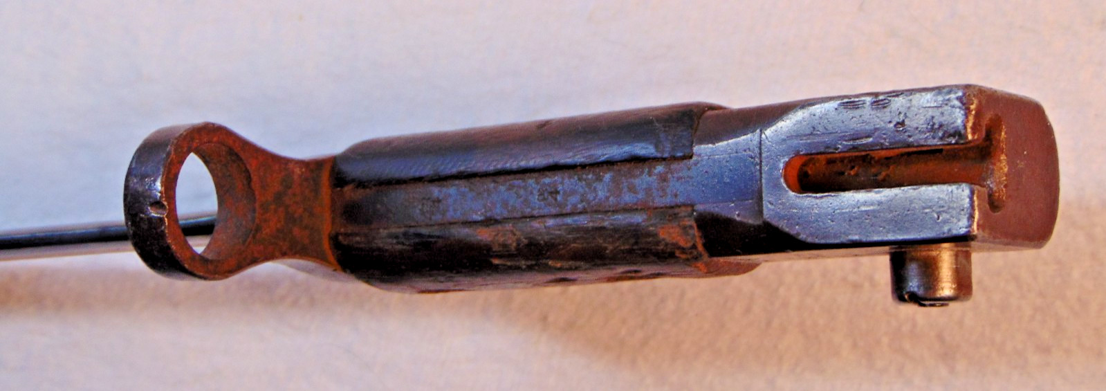 Antique Canadian Army Bayonet/Fighting Knife; WWI; Ross Rifle Co, Quebec; 1916