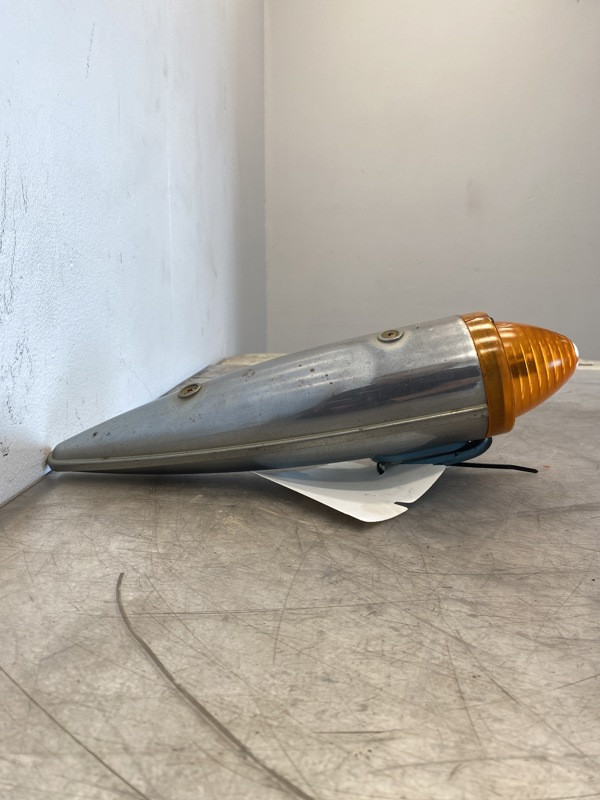 2001 Volvo ACL Marker Light (759-10637)