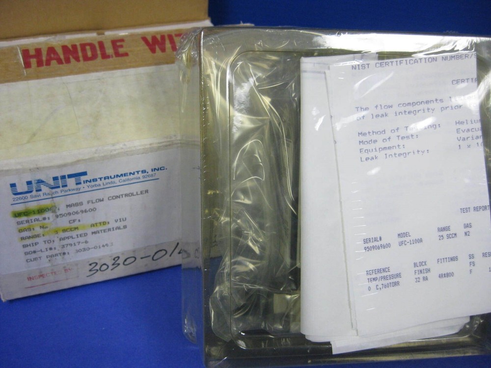 Unit UFC-1100A Mass Flow Controller, N2, 25 SCCM, Refurbished