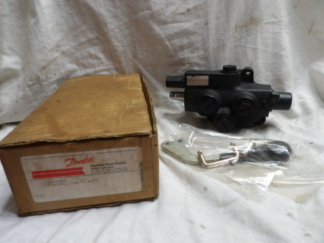 Danfoss1560086 Valve Assembly