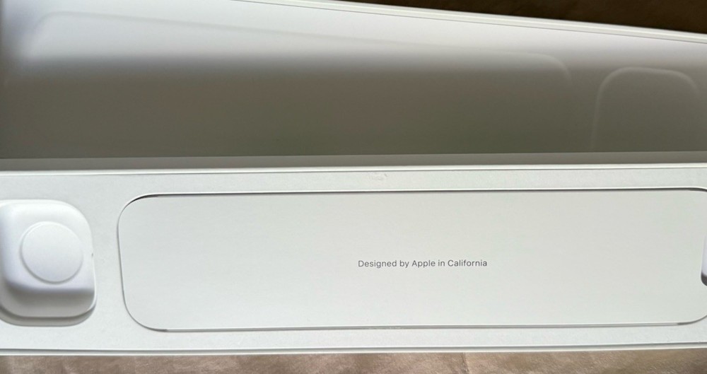 Apple iWatch SE Box Only