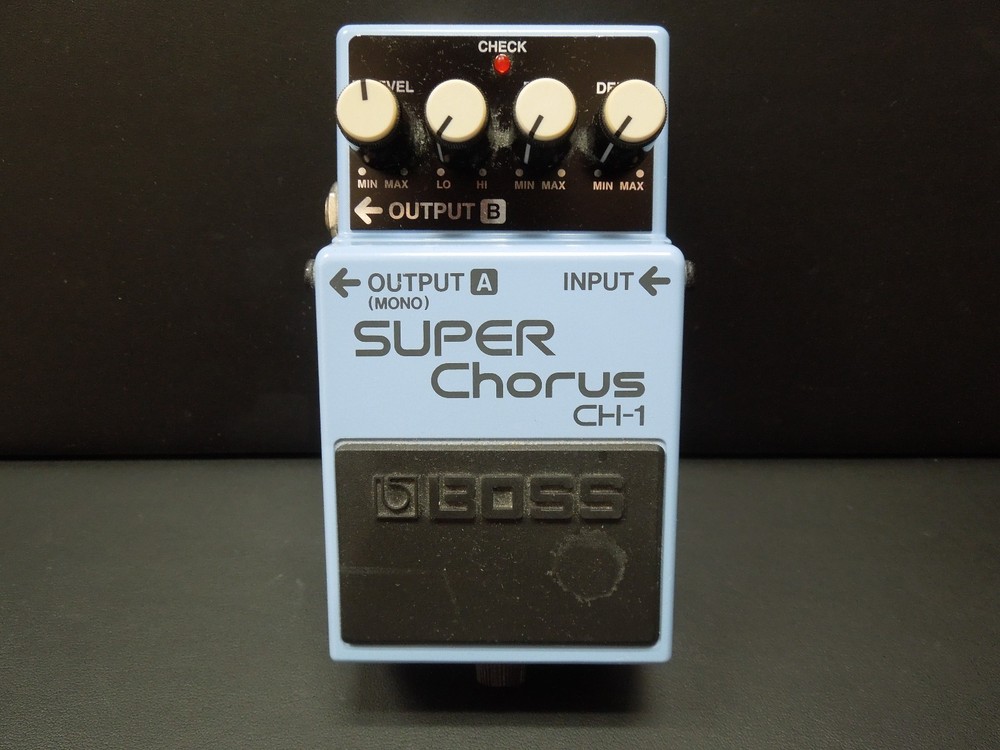 Boss Stereo Super Chorus CH-1 Effects Pedal