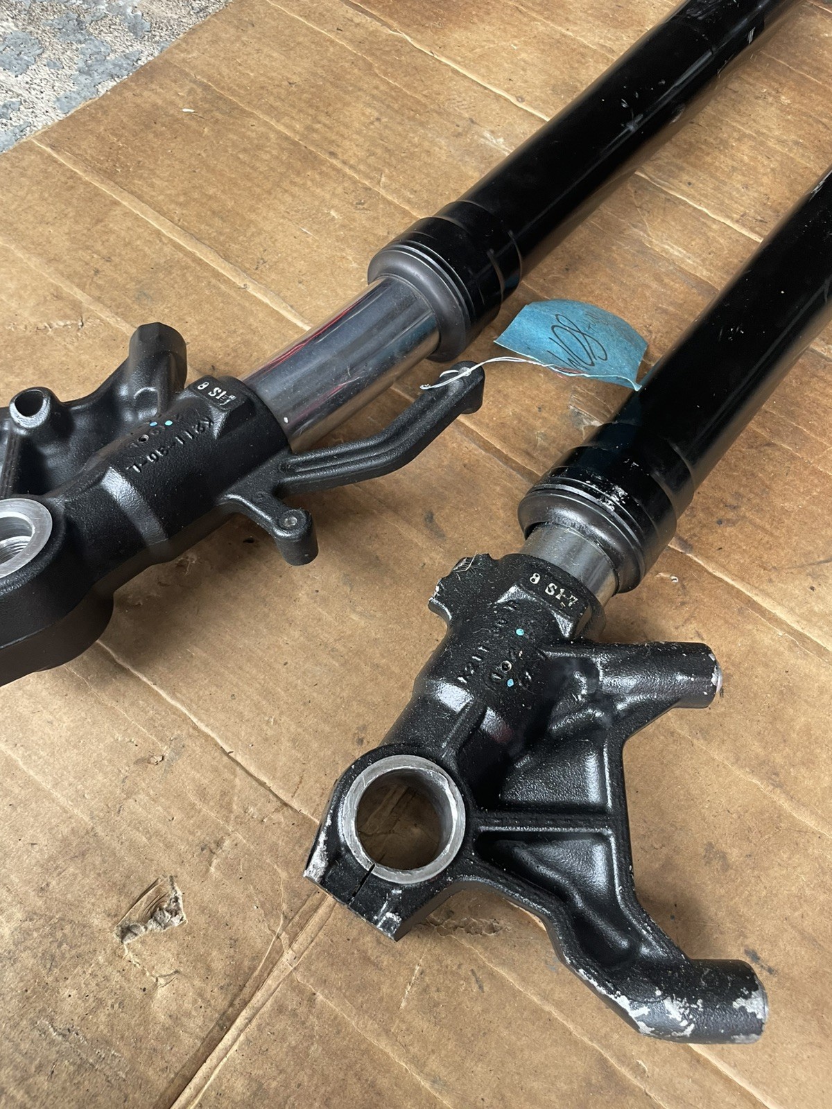 2023 19 - 25 KAWASAKI NINJA ZX636 ZX6R FRONT RIGHT LEFT SIDE FORKS TUBE LEG BENT