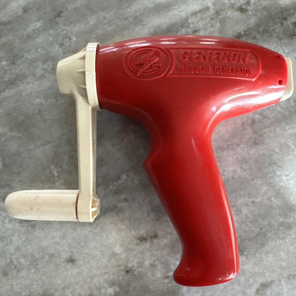 Vintage Genecon Mabuchi Hand Operated Generator, Tested Makes 4 Volts