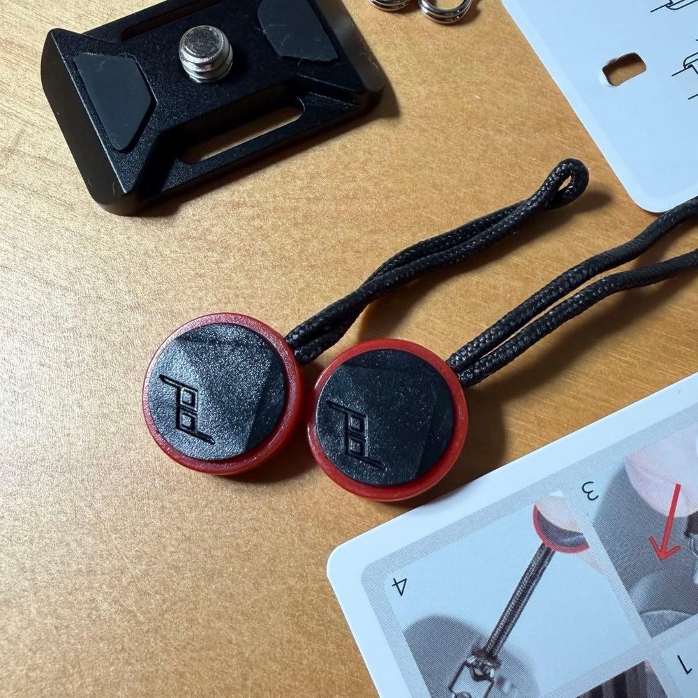 Peak Design Camera Strap Accessory Set Used