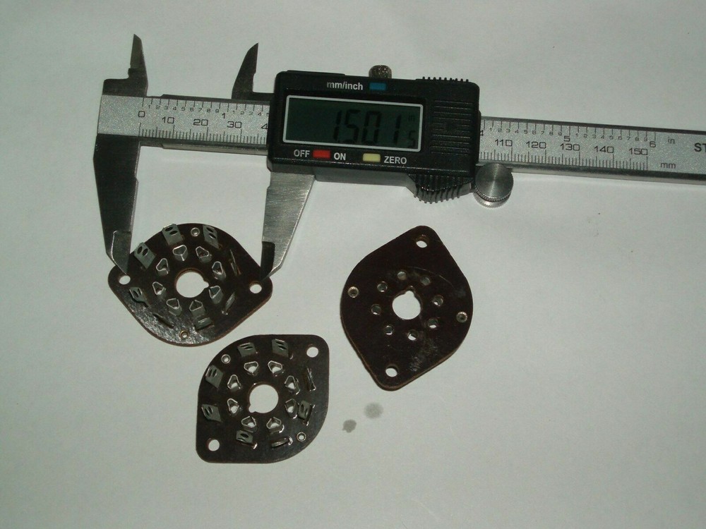 PARASET replica transceiver set of 3 WAFER octal sockets NOS