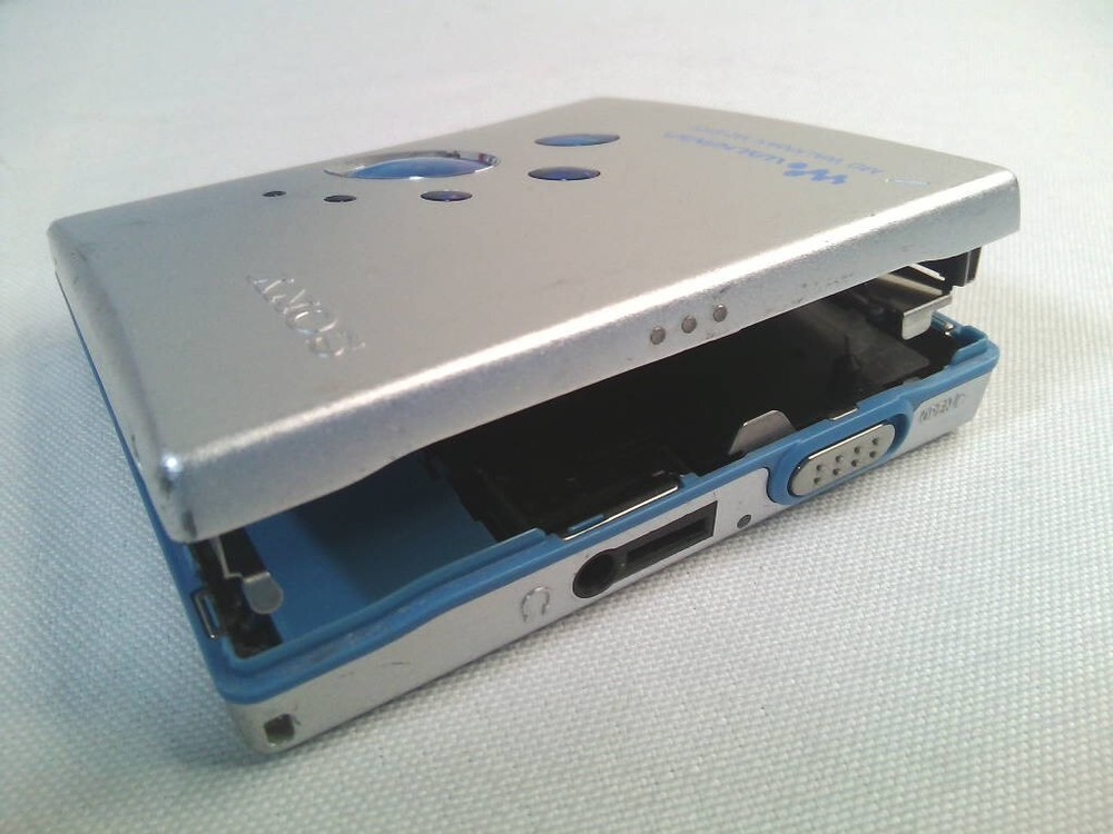 SONY MZ-E505 MiniDisc Walkman Player Portable MD Tested Working Compact