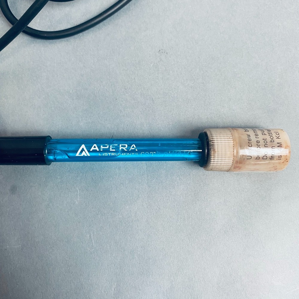 Apera pH/Temperature Electrode ATC Enabled BNC/RCA Connector