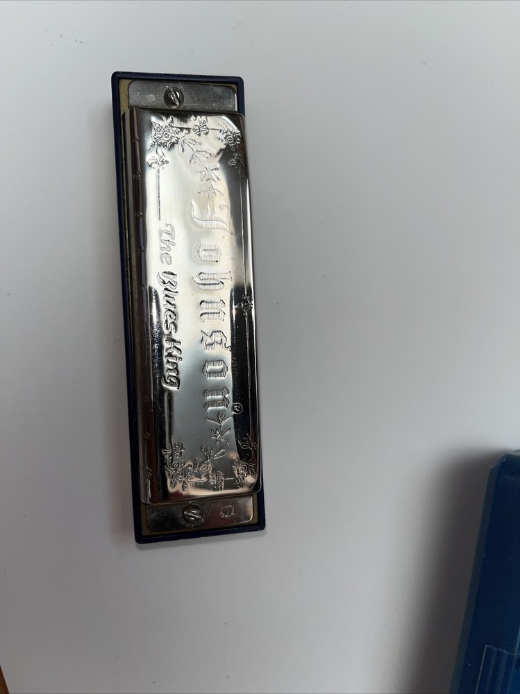 BLUES KING HARMONICA 10 HOLE Eb FLAT KEY CASE CLOTH STAGE STUDIO RECORDING