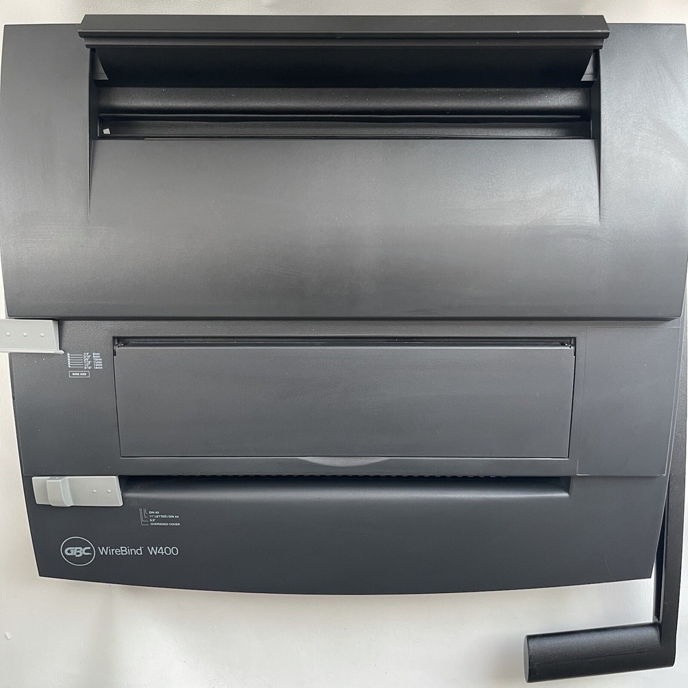 GBC Wirebind W400 Book Binding Machine. pre owned