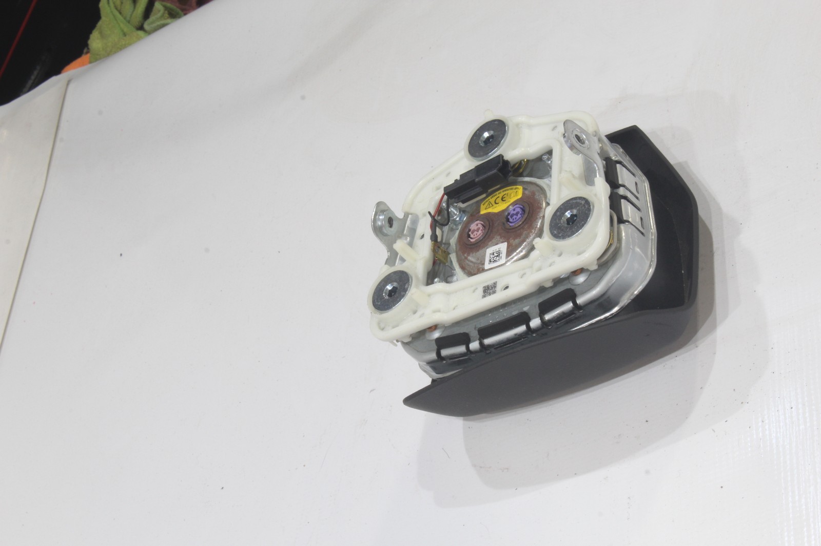 2019 2020 CHEVY SILVERADO 1500 DRIVER WHEEL AIRBAG OEM AIR BAG