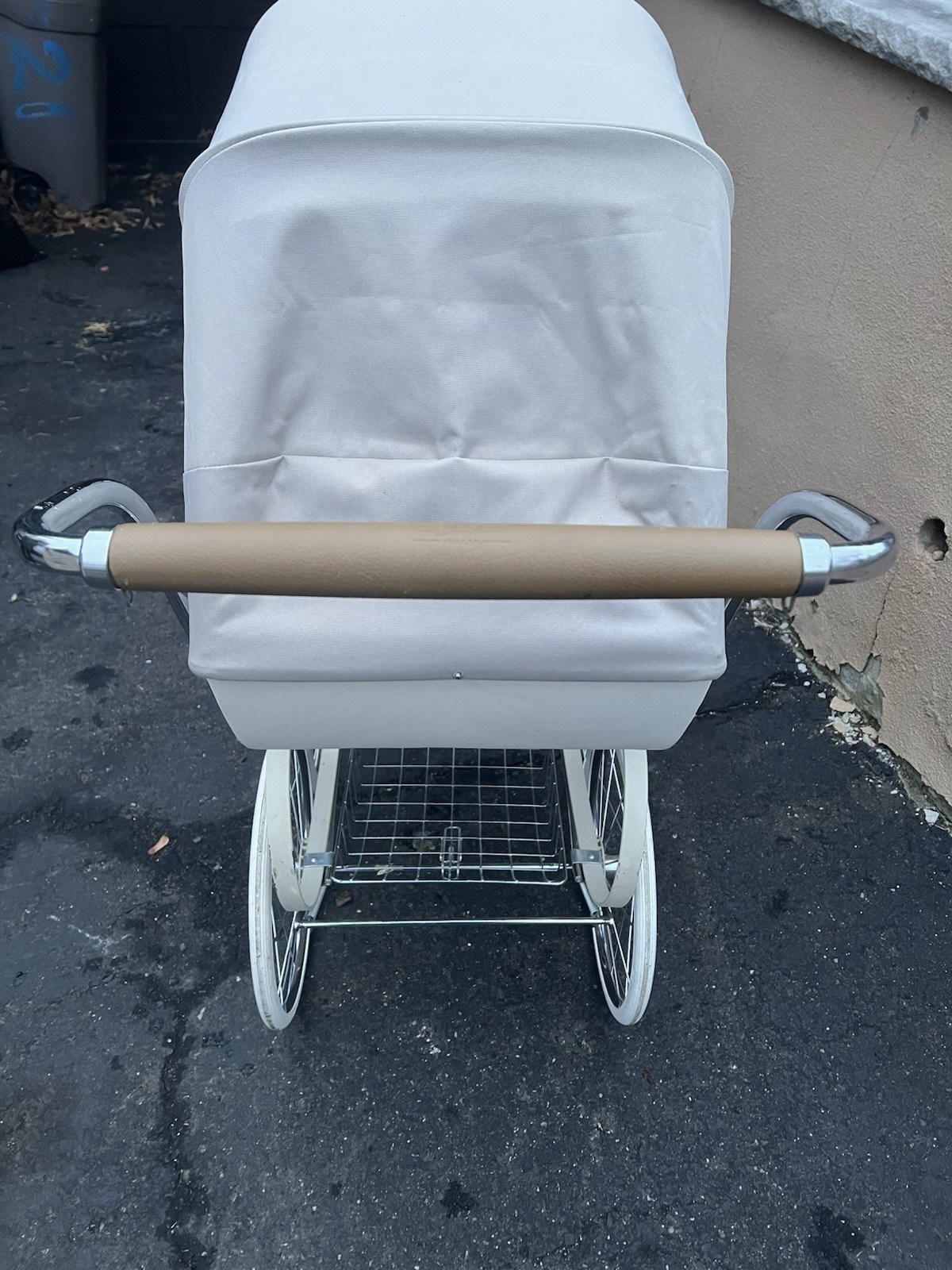 Inglesina Classics Pram Baby Stroller with Basket and Storage Basket In White