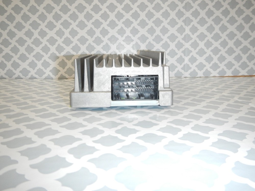 2015 BMW X1 OEM Amplifier " Lear" 9312443