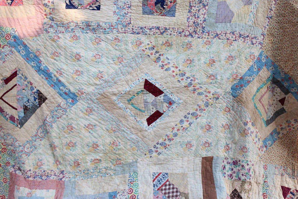 Antique Double Sided Scrap Frame Medallion Patchwork Quilt RARE