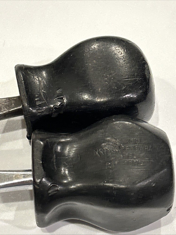 Snap On Tool SDD1 2 Stubby Black Screwdrivers Plastic Handle