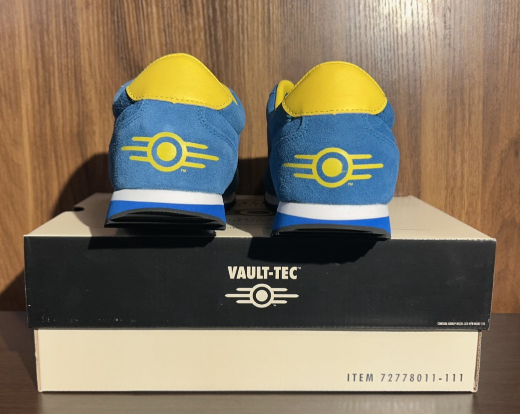 US 10 Fallout Vault Tec 111 Sneakers Bethesda Blue Suede NIB NEW IN BOX