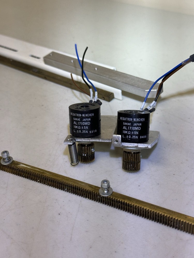 Megatron Munchen AL1710MD POTENTIOMETER 10k Ohms
